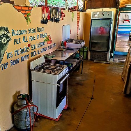 Hostel Plinio Manuel Antonio Eksteriør bilde