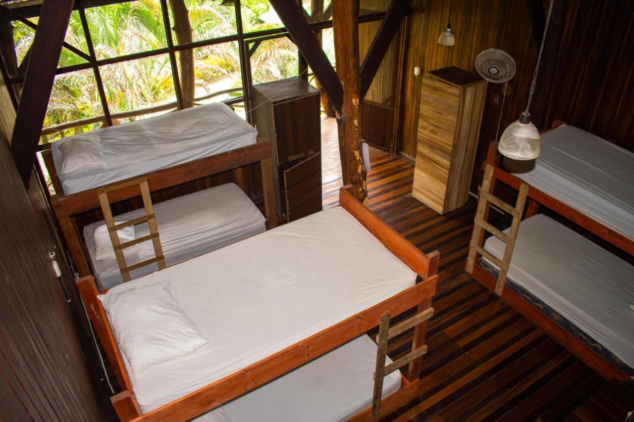 Hostel Plinio Manuel Antonio Eksteriør bilde