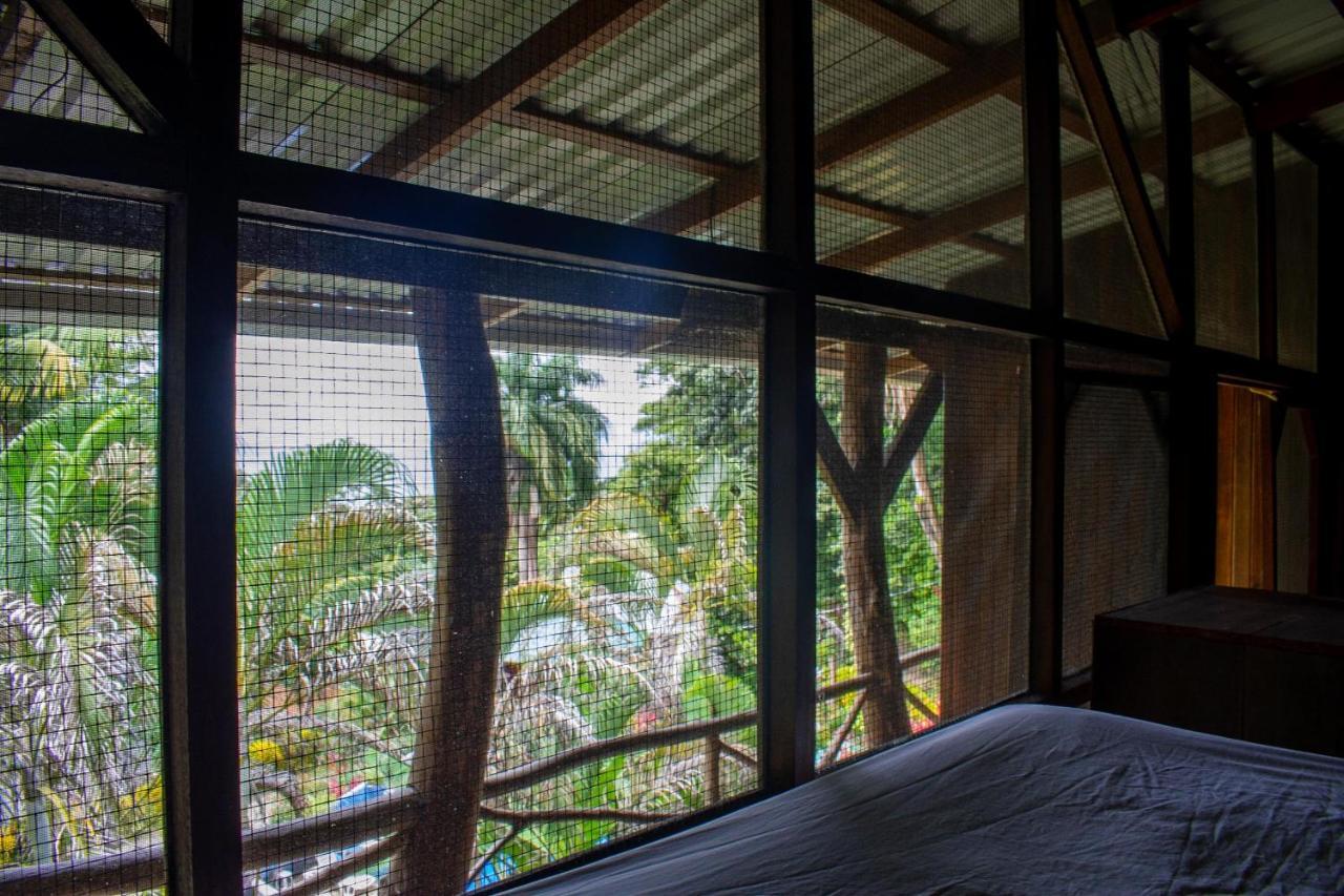 Hostel Plinio Manuel Antonio Eksteriør bilde