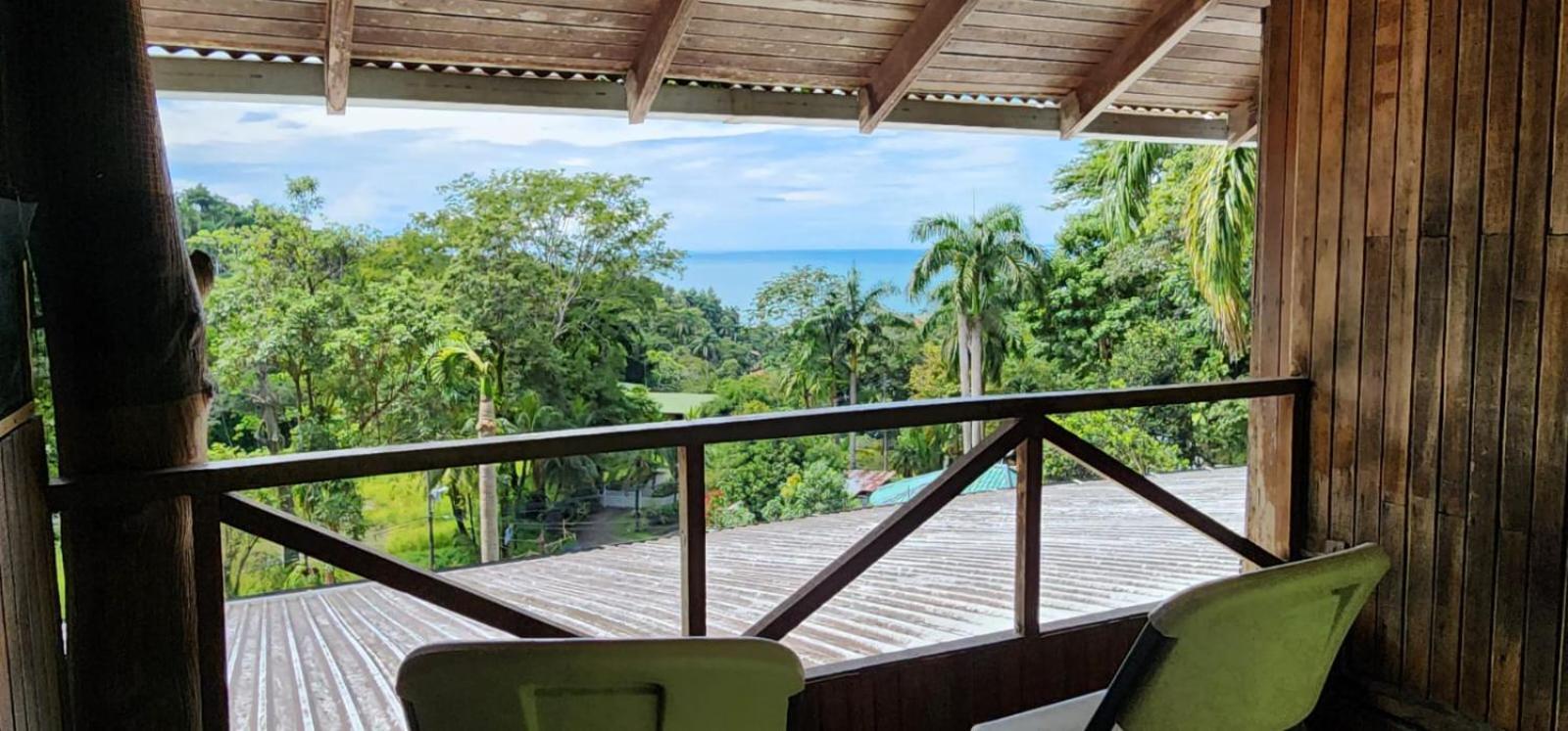 Hostel Plinio Manuel Antonio Eksteriør bilde